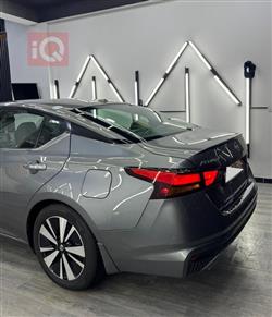 نيسان ألتيما